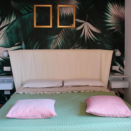 Lion Luxury Rooms Рим Екстер'єр фото