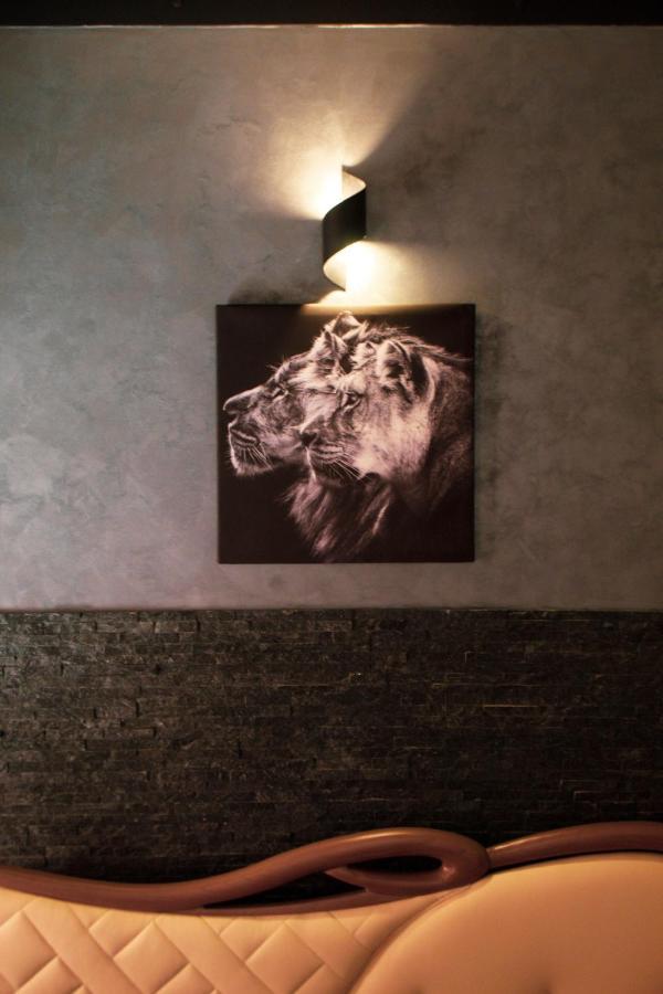 Lion Luxury Rooms Рим Екстер'єр фото